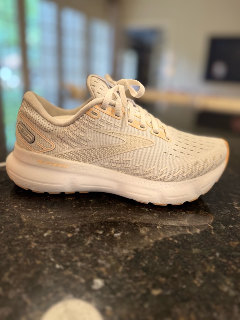 Brooks Women’s Glycerin Running Shoe - Cream with Gold Accents